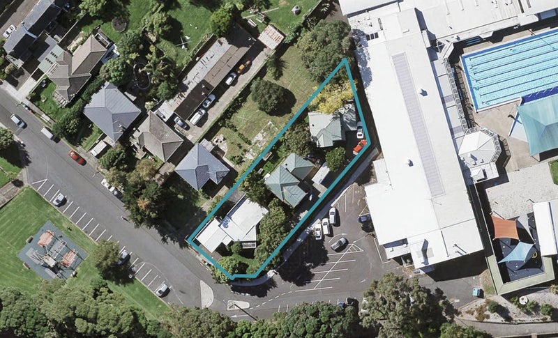 33C Cleary Road, Panmure, Auckland - Carousel 1