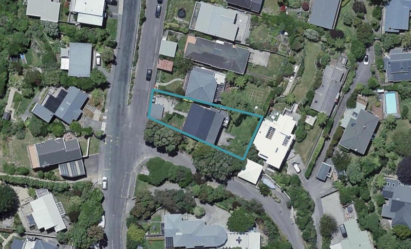 146 Nevay Road, Karaka Bays, Wellington - Carousel 1