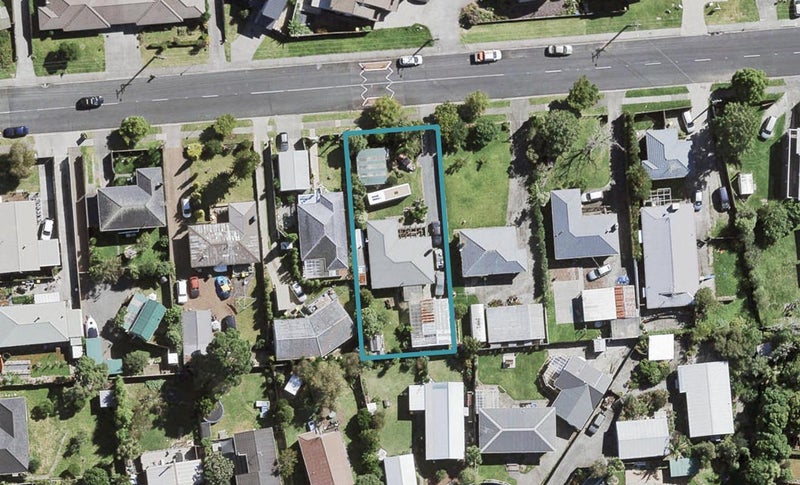 64 Pooks Road, Ranui, Auckland - Carousel 1