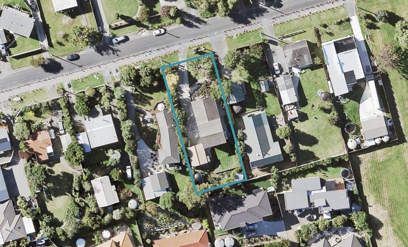27 Second View Avenue, Beachlands, Auckland - Carousel 1