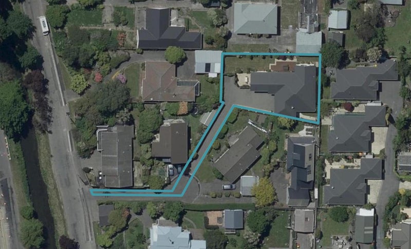 84B Palatine Terrace, Saint Martins, Christchurch - Carousel 1