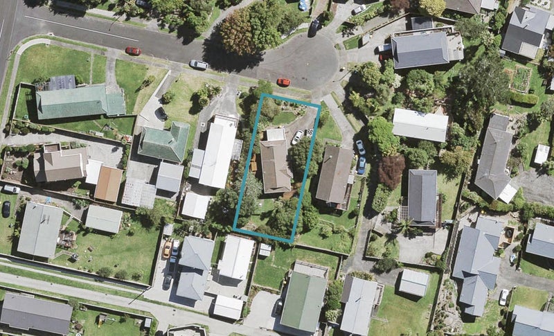 7 George Herring Place, Glen Eden, Auckland - Carousel 1