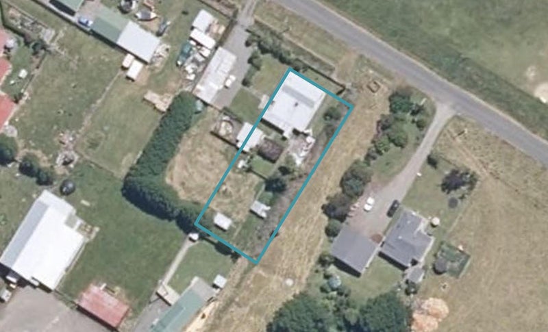 17 Carr Street, Dannevirke - Carousel 1