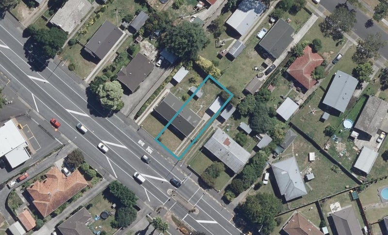 26B Hukanui Road, Fairfield, Hamilton - Carousel 1