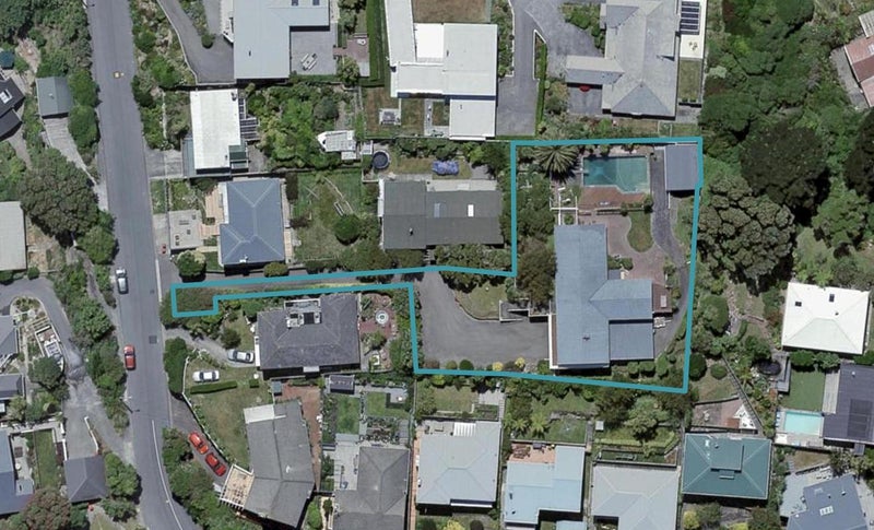 18 Seatoun Heights Road, Seatoun, Wellington - Carousel 1