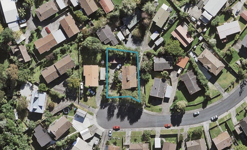 13 Thistledew Place, Bayview, Auckland - Carousel 1