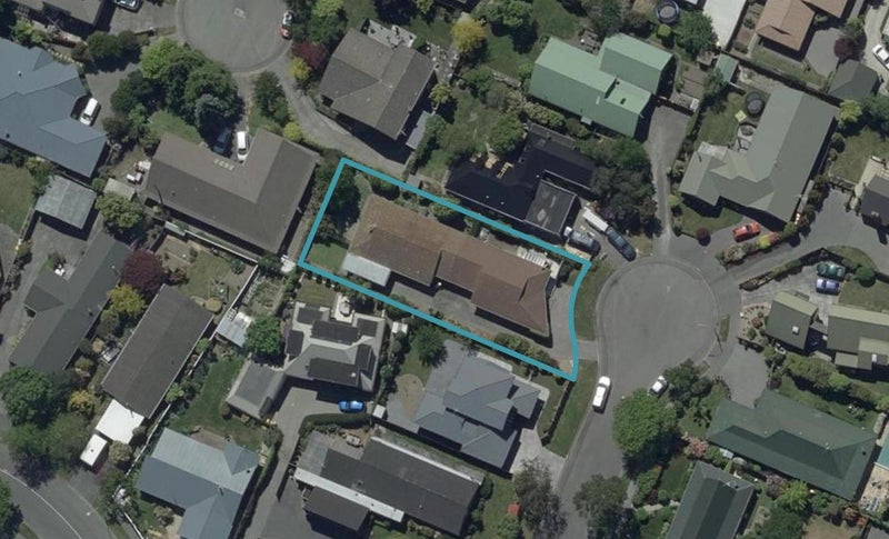 2/7 Ringwood Place, Avonhead, Christchurch - Carousel 1