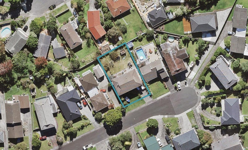 14 Tanoa Place, Glendene, Auckland - Carousel 1