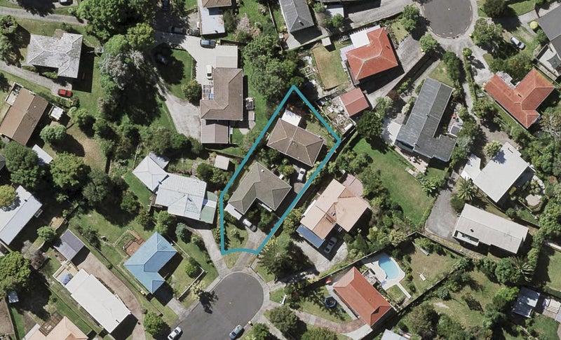 2/12 Datura Place, Sunnynook, Auckland - Carousel 1