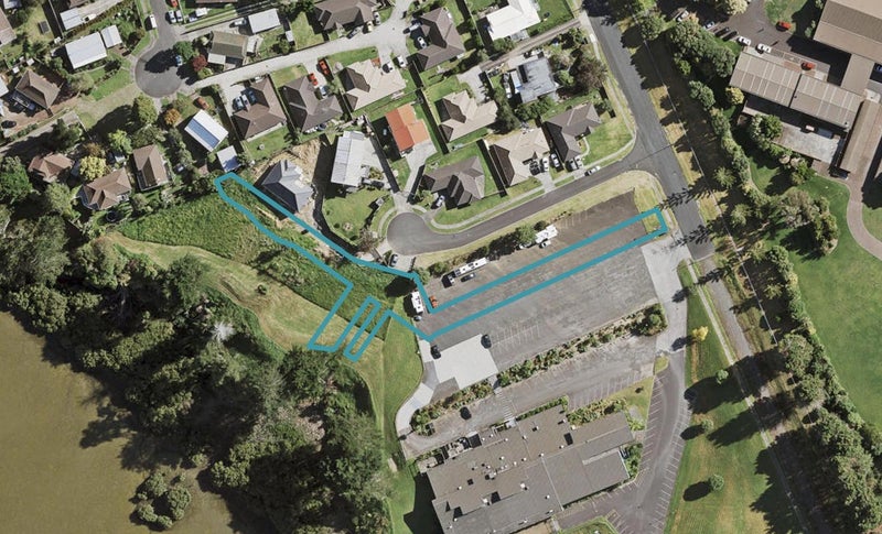 30 Ramwall Place, Weymouth, Auckland - Carousel 1
