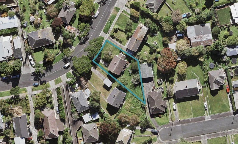 33A Fontenoy Street, Mount Albert, Auckland - Carousel 1