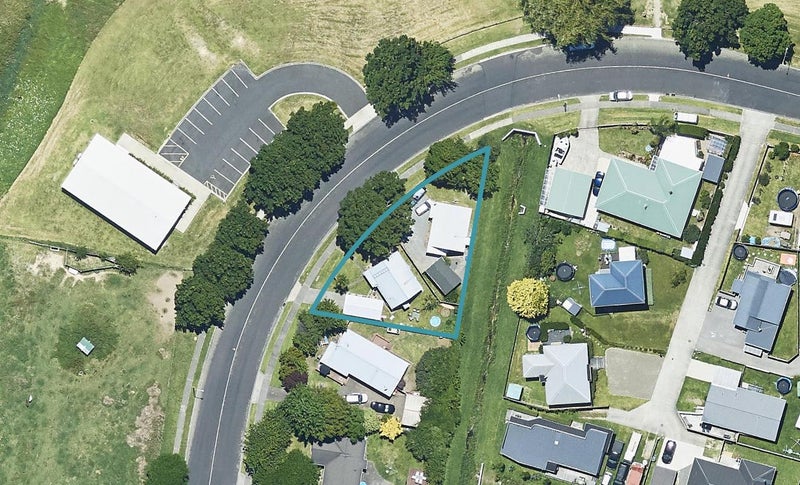 35 Harrisfield Drive, Hairini, Tauranga - Carousel 1