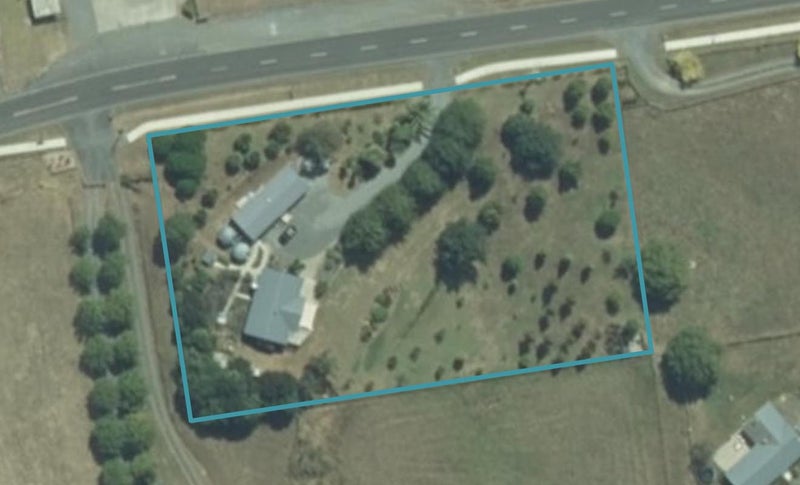 2077 Miranda Road, Pokeno - Carousel 1