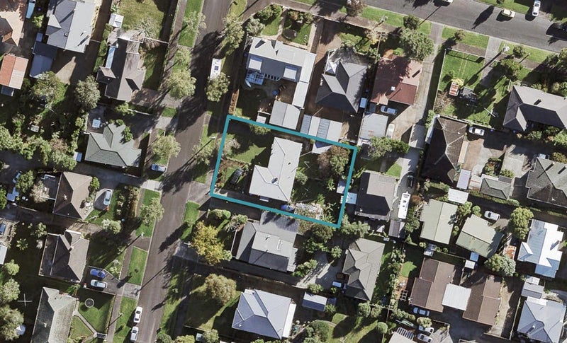 4 Cadman Avenue, Waterview, Auckland - Carousel 1