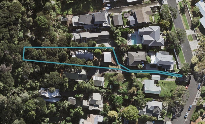 41B Seaview Avenue, Northcote, Auckland - Carousel 1