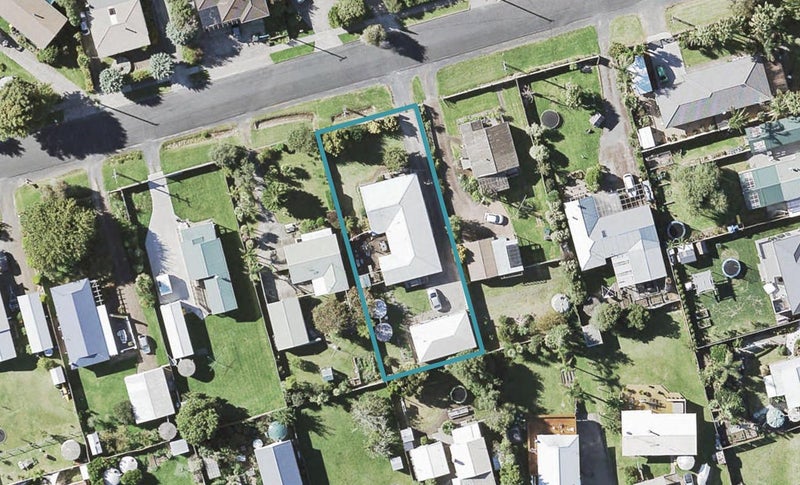 53 Second View Avenue, Beachlands, Auckland - Carousel 1