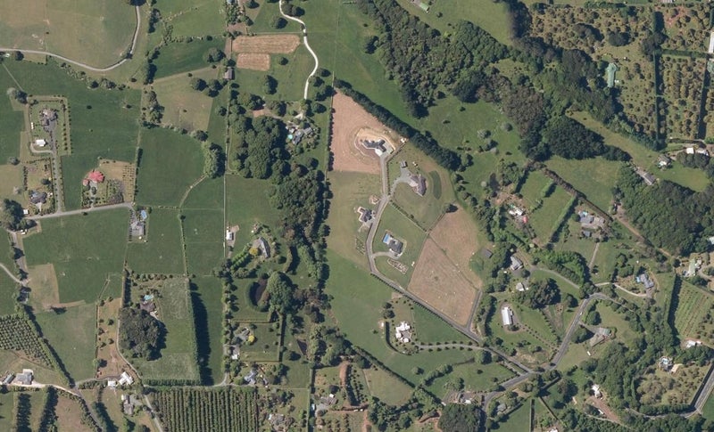220 Cemetery Road, Whangarei - Carousel 1