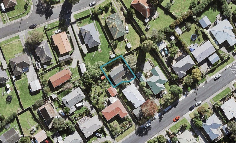 30A Lancaster Road, Beach Haven, Auckland - Carousel 1