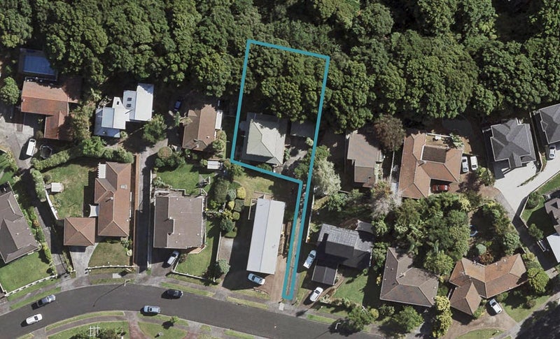 20 Deodar Place, Totara Heights, Auckland - Carousel 1