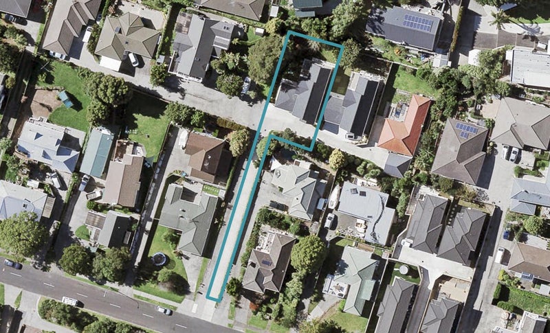 43A Gibraltar Street, Howick, Auckland - Carousel 1