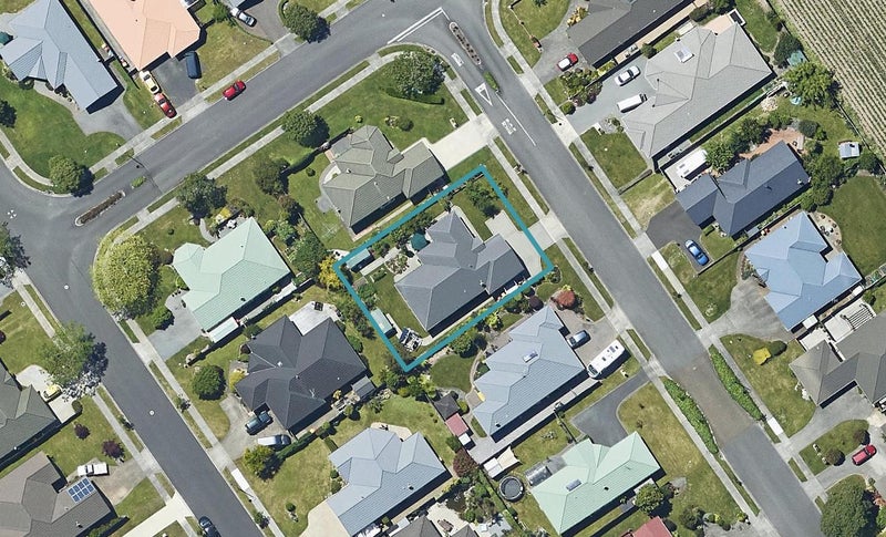 18 Duggan Drive, Owhata, Rotorua - Carousel 1