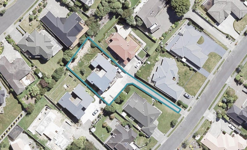 16 Birkinshaw Grove, Riverstone Terraces, Upper Hutt - Carousel 1