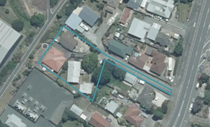2/302 Annesbrook Drive, Annesbrook, Nelson - Carousel 1