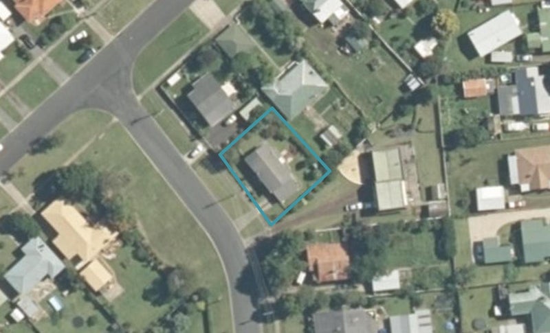 30 Farmer Street, Te Aroha, Te Aroha - Carousel 1