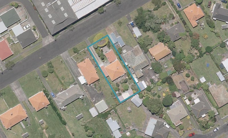 34 Marshall Avenue, Whanganui East, Whanganui - Carousel 1