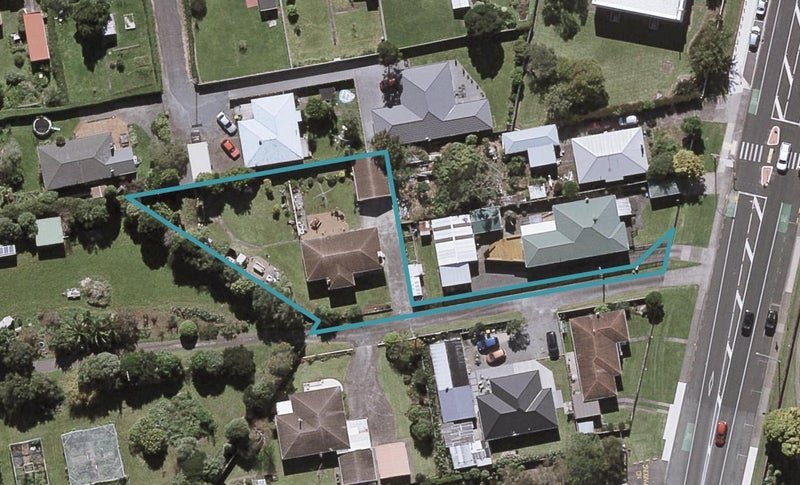 162A South Road, Spotswood, New Plymouth - Carousel 1