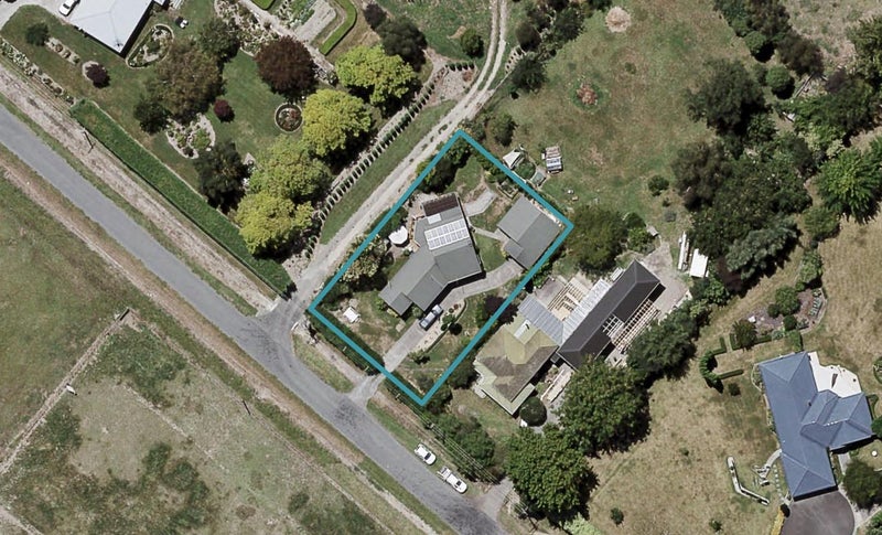 24 France Road, Longlands, Hastings - Carousel 1