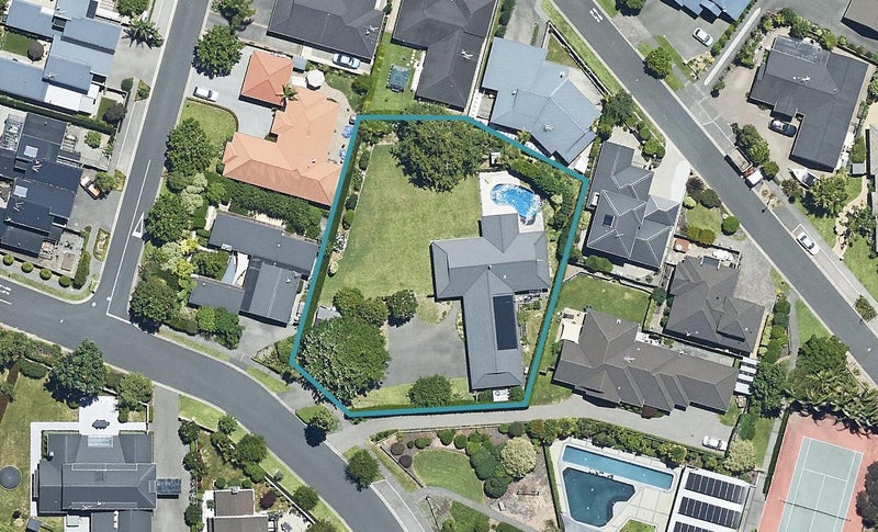 5 Contour Avenue, Pyes Pa, Tauranga - Carousel 1