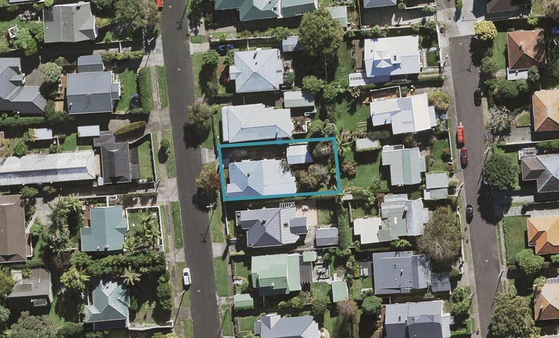 73 Cameron Street, Onehunga, Auckland - Carousel 1