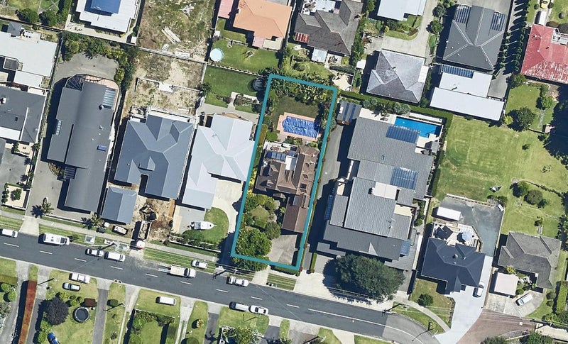 36 Pillans Road, Otumoetai, Tauranga - Carousel 1