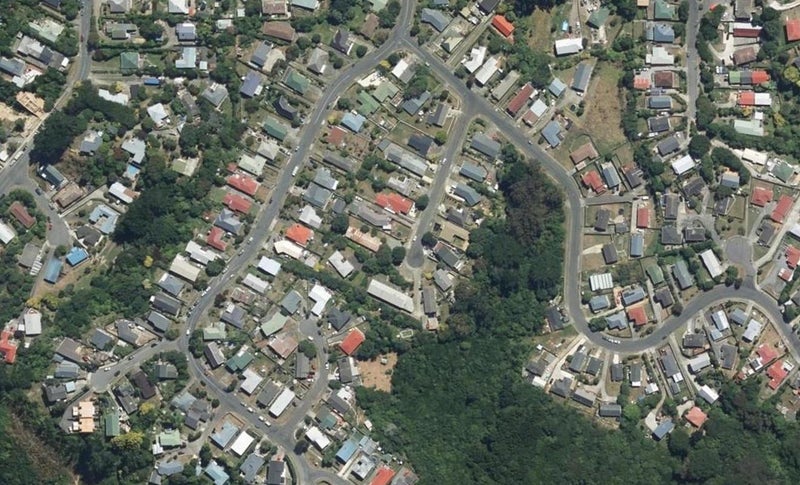 1/14 Quinn Grove, Ranui, Porirua - Carousel 1