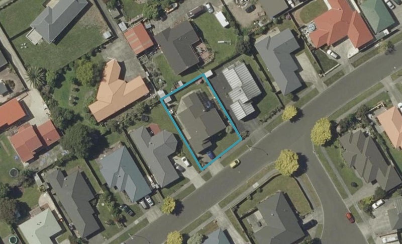 12 Parnell Heights Drive, Kelvin Grove, Palmerston North - Carousel 1