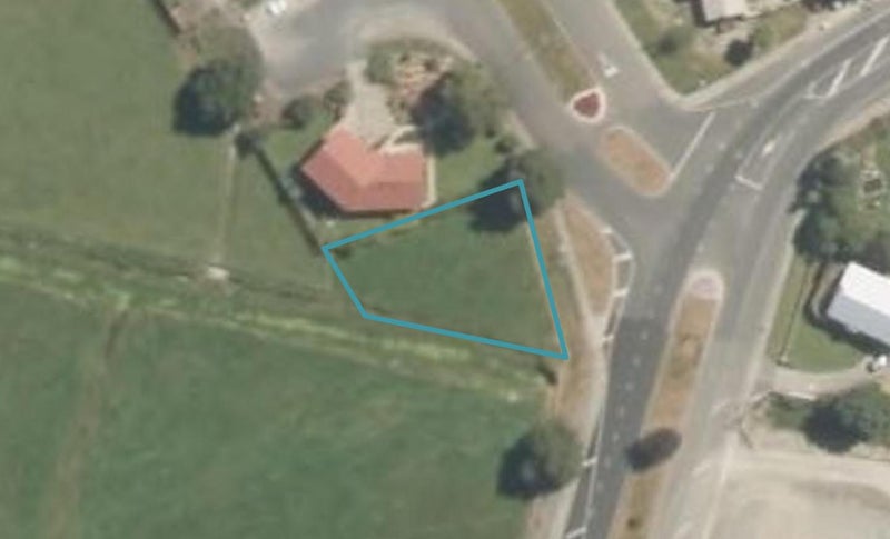 9 Centennial Avenue, Balclutha - Carousel 1