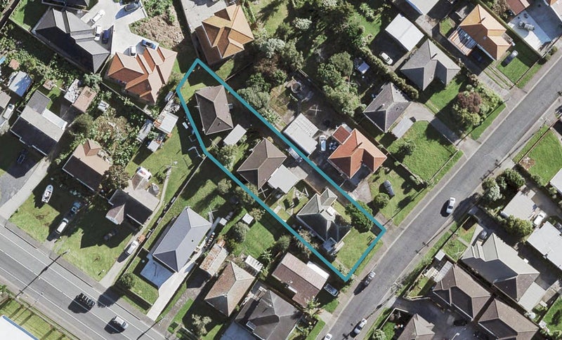 1/11 Denize Road, Owairaka, Auckland - Carousel 1