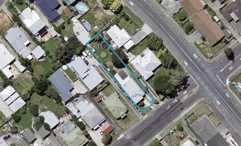 403 Lascelles Street, Saint Leonards, Hastings - Carousel 1