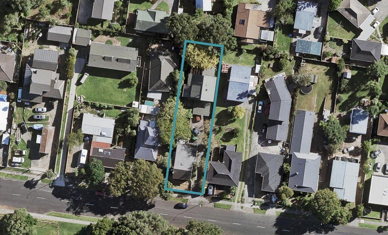 2/13 Roys Road, Weymouth, Auckland - Carousel 1