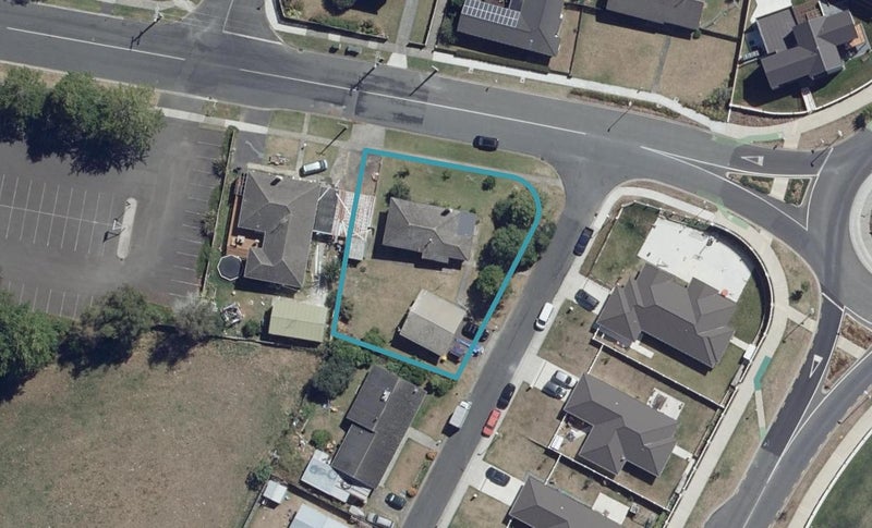7 Wade Lane, TEMPLE VIEW, HAMILTON - Carousel 1