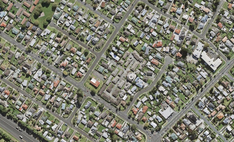 17 Linnet Place, Mangere East, Auckland - Carousel 1