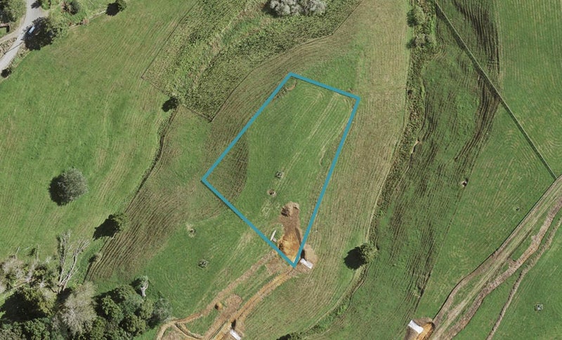 13 Bush Road, Paerata, Pukekohe - Carousel 1