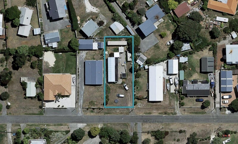 60 Gillies Crescent, Waimarama, Havelock North - Carousel 1