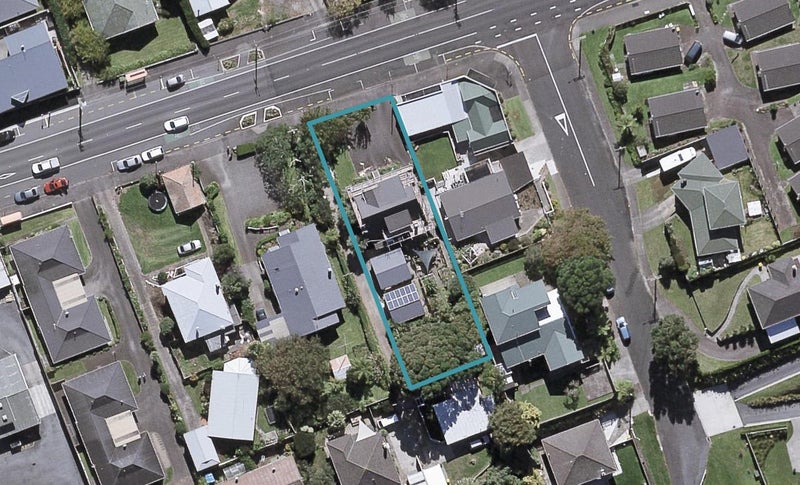 475 St Aubyn Street, Moturoa, New Plymouth - Carousel 1