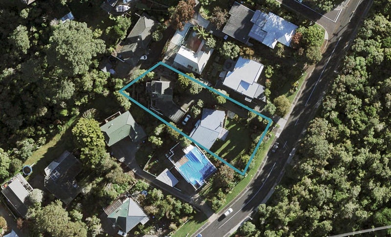 2/13 Cape Horn Road, Waikowhai, Auckland - Carousel 1