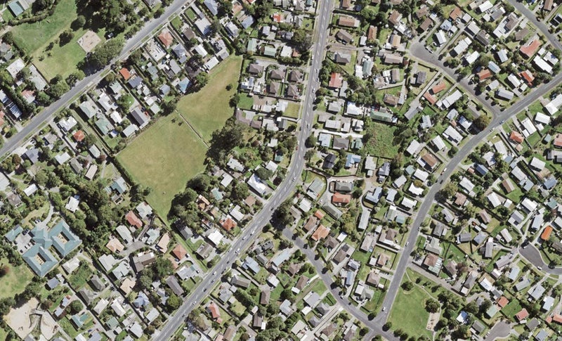 27 Forest Hill Road, Henderson, Auckland - Carousel 1