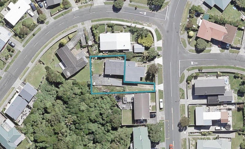 219A Dowse Drive, Maungaraki, Lower Hutt - Carousel 1