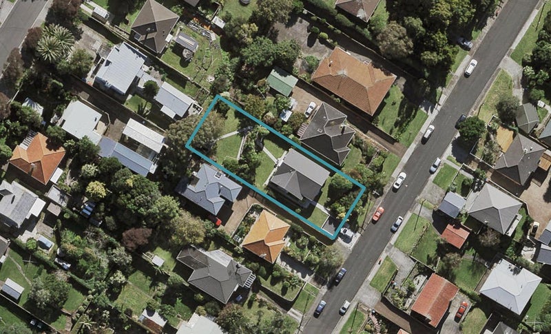 48 Ngatiawa Street, One Tree Hill, Auckland - Carousel 1