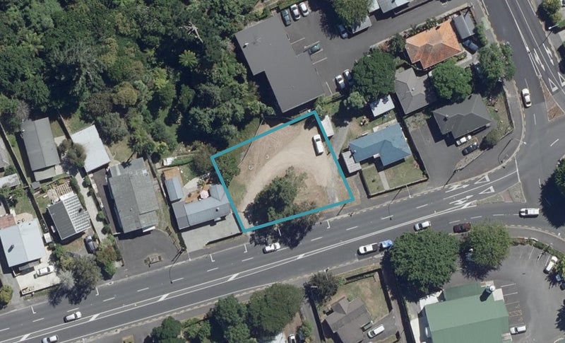57 Boundary Road, CLAUDELANDS, HAMILTON - Carousel 1